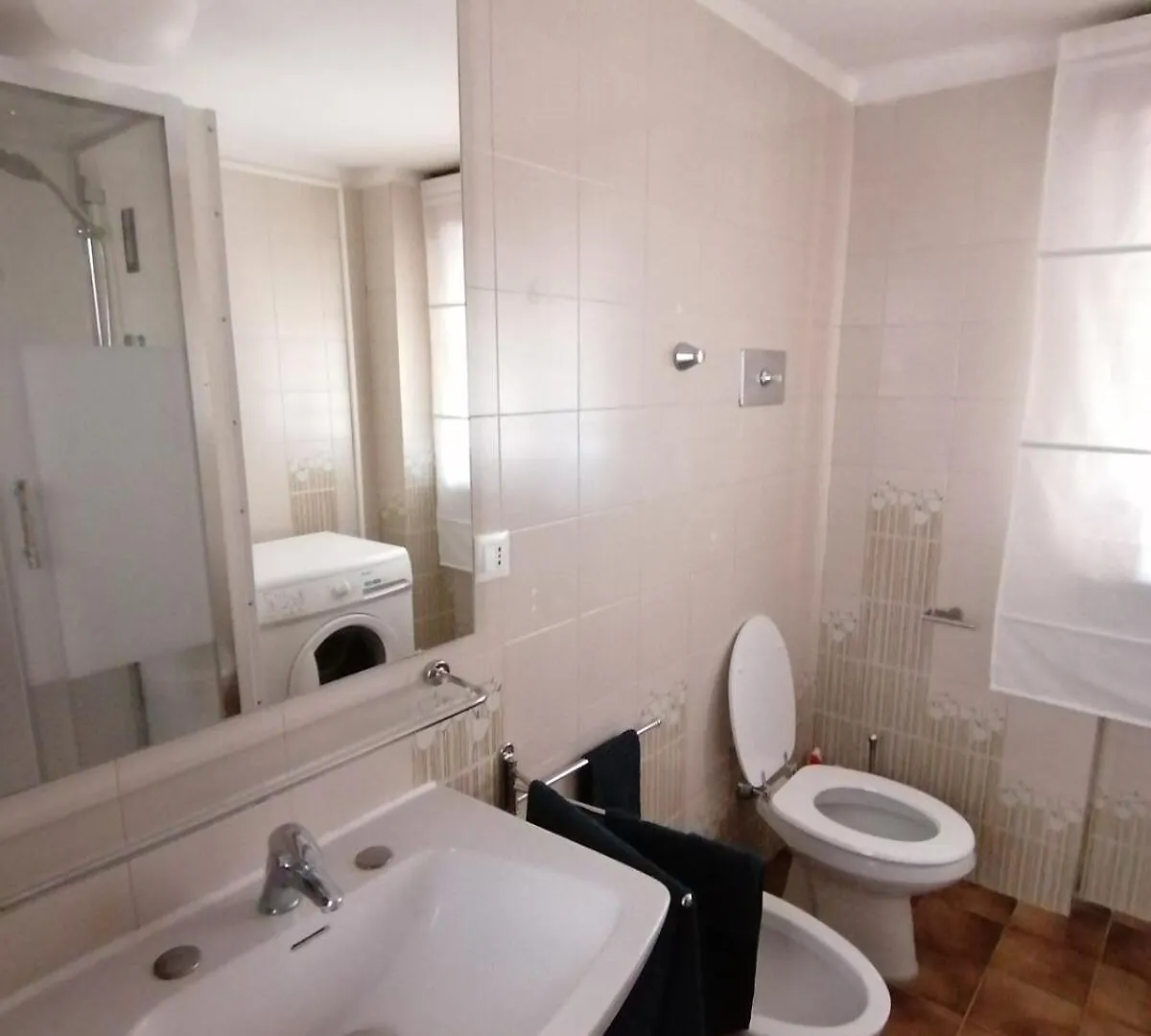 Appartamento Zona Ospedale Treviso 0*,